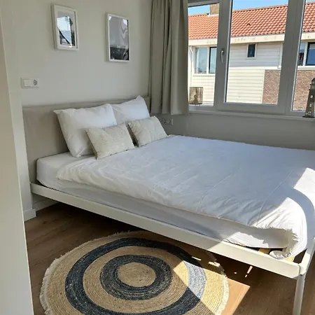 Paris - Volledig Vernieuwd, Free Parking Holiday home